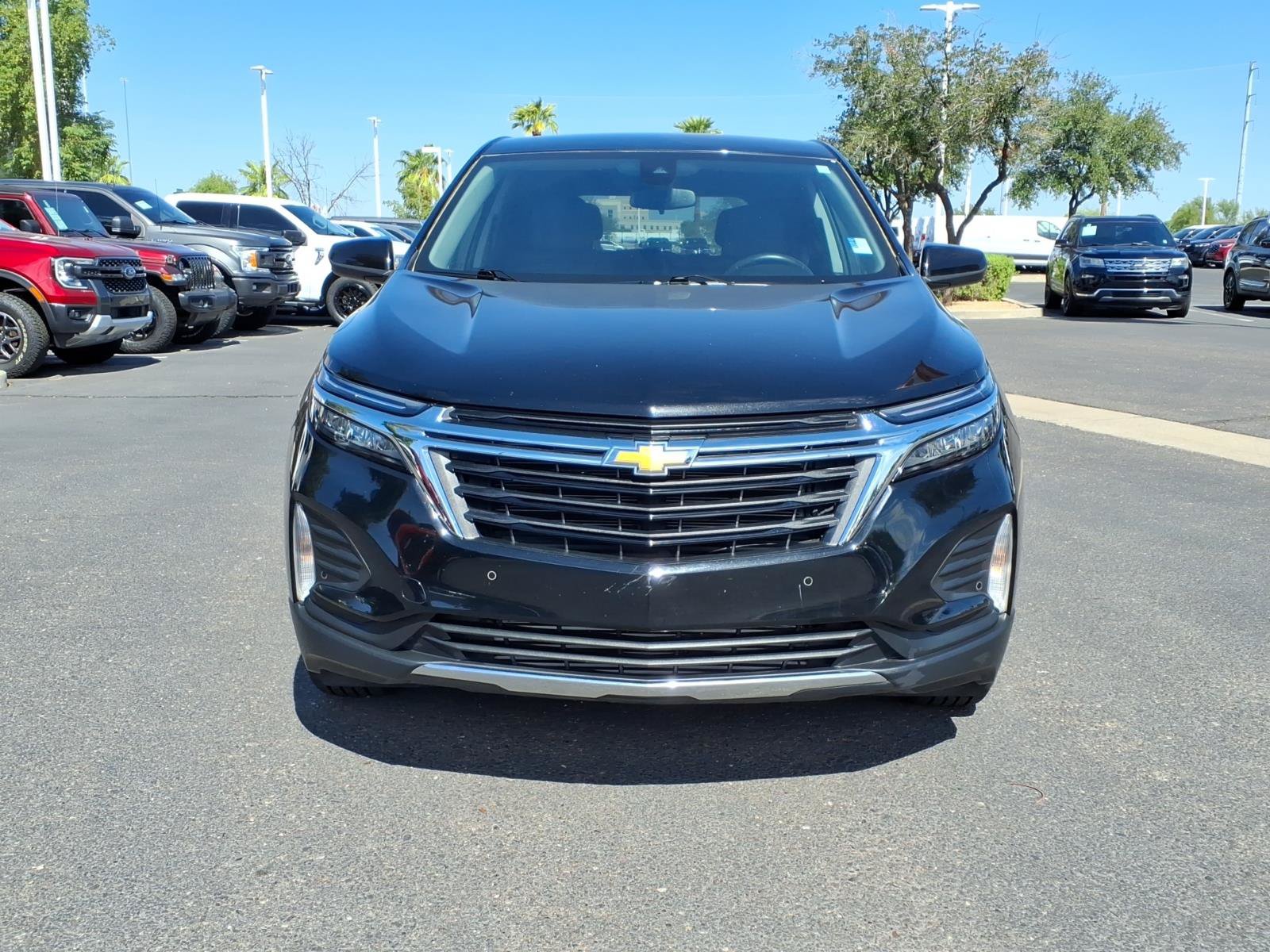 Used 2022 Chevrolet Equinox LT FWD image 2