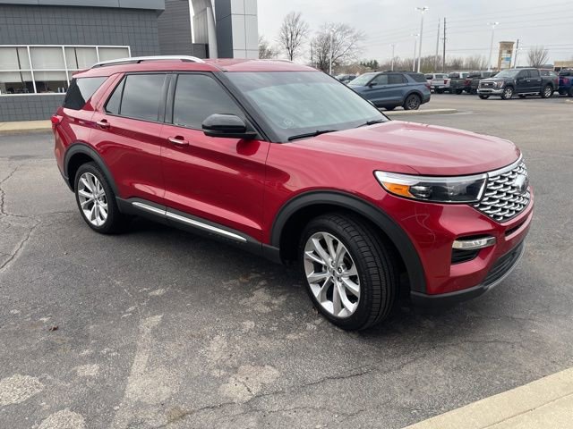 Certified 2022 Ford Explorer Platinum w/ Equipment Group 601A AWD/4WD image 1