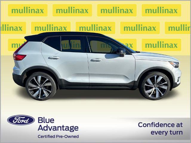 Used 2021 Volvo XC40 P8 Recharge w/ Advanced Package AWD/4WD image 2