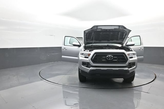 Used 2023 Toyota Tacoma SR AWD/4WD image 47