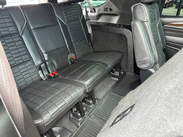 Used 2021 Cadillac Escalade ESV Sport Platinum AWD/4WD image 11