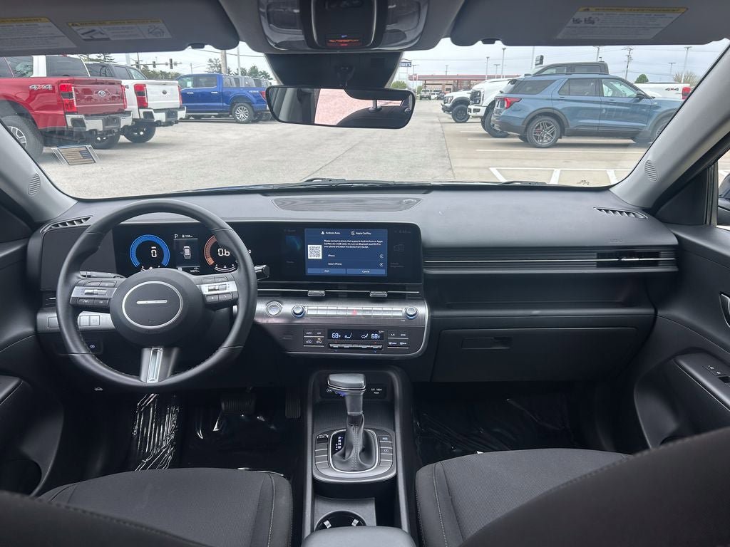 Used 2025 Hyundai Kona SEL FWD image 30