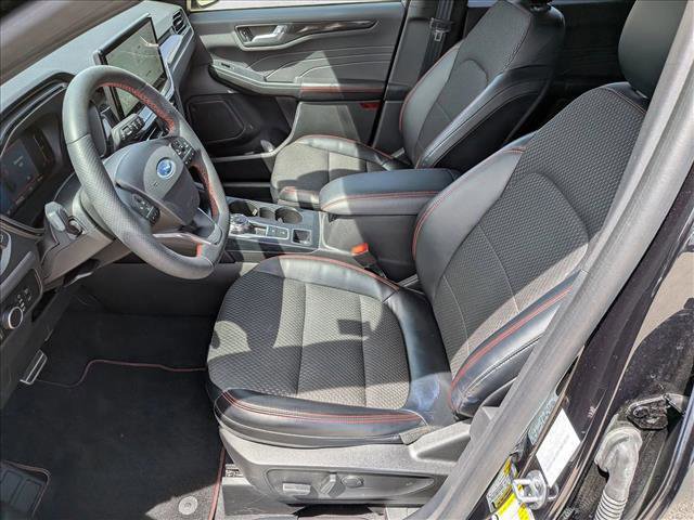 Certified 2023 Ford Escape ST-Line w/ Tech Pack #1 FWD image 21