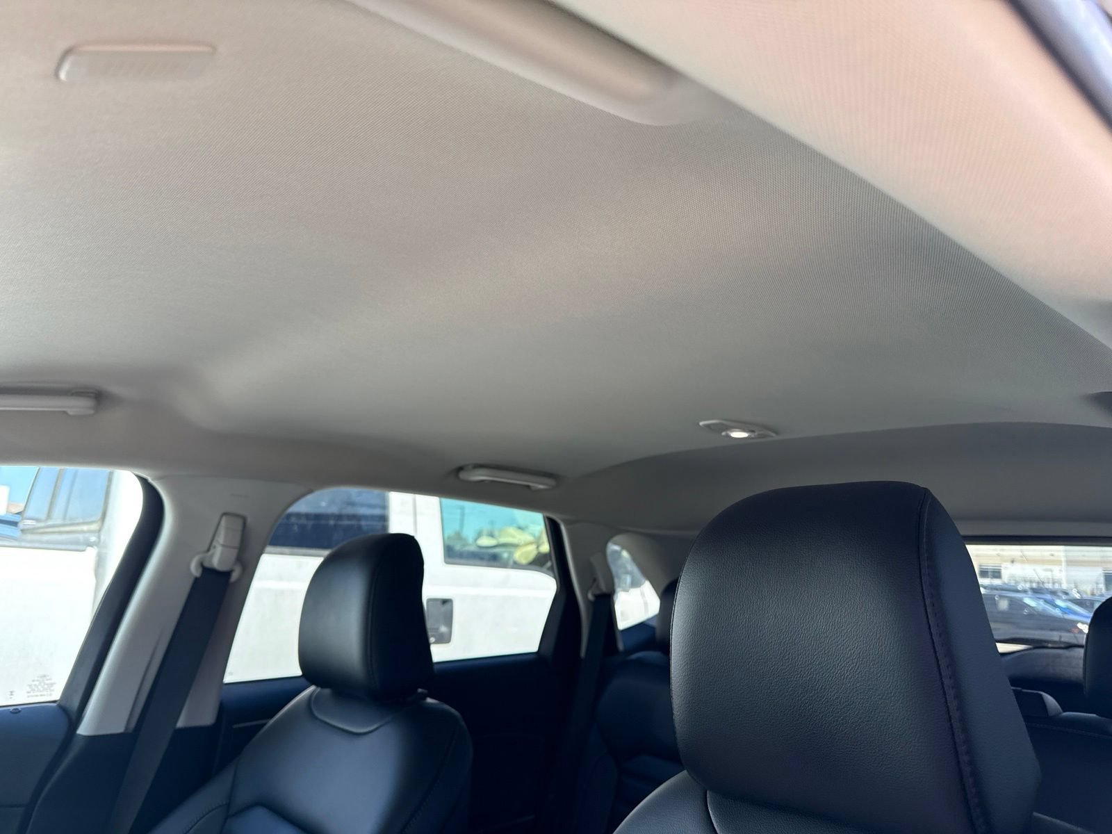 Certified 2024 Ford Edge SEL w/ Convenience Package AWD/4WD image 9
