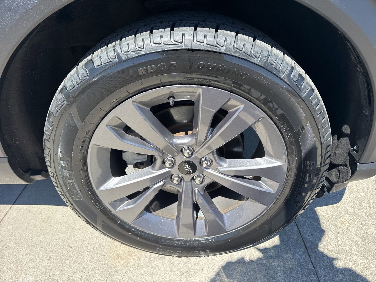 Certified 2023 Ford Explorer XLT w/ Equipment Group 202A AWD/4WD image 23