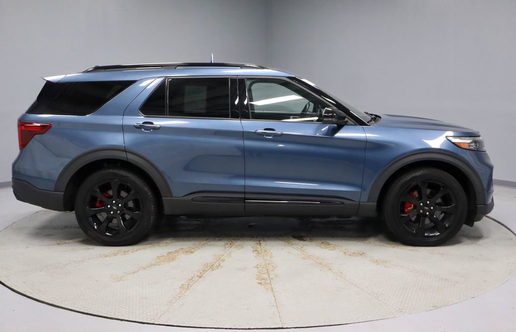 Certified 2020 Ford Explorer ST w/ ST Street Pack AWD/4WD image 6