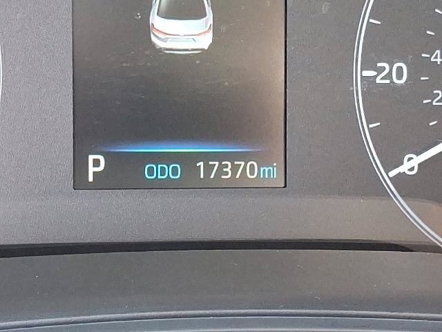 Used 2025 Toyota Corolla LE FWD image 20