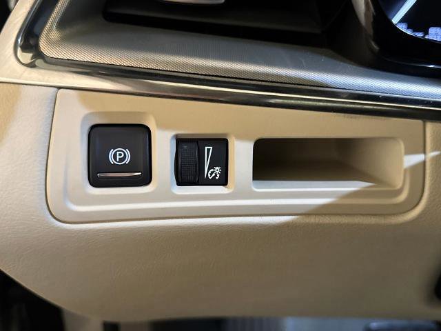 Used 2019 Cadillac XT5 Luxury image 18