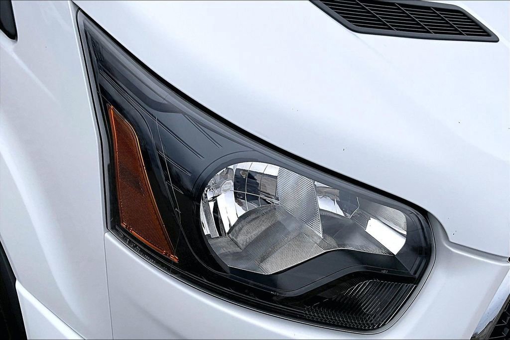 Certified 2024 Ford Transit 350 XLT image 29