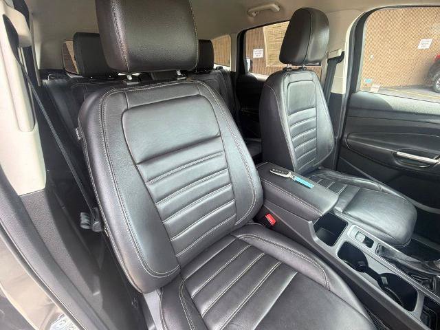 Certified 2017 Ford Escape Titanium AWD/4WD image 38