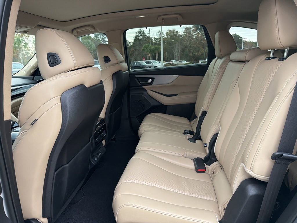 Used 2023 Acura MDX FWD w/ Technology Package image 19
