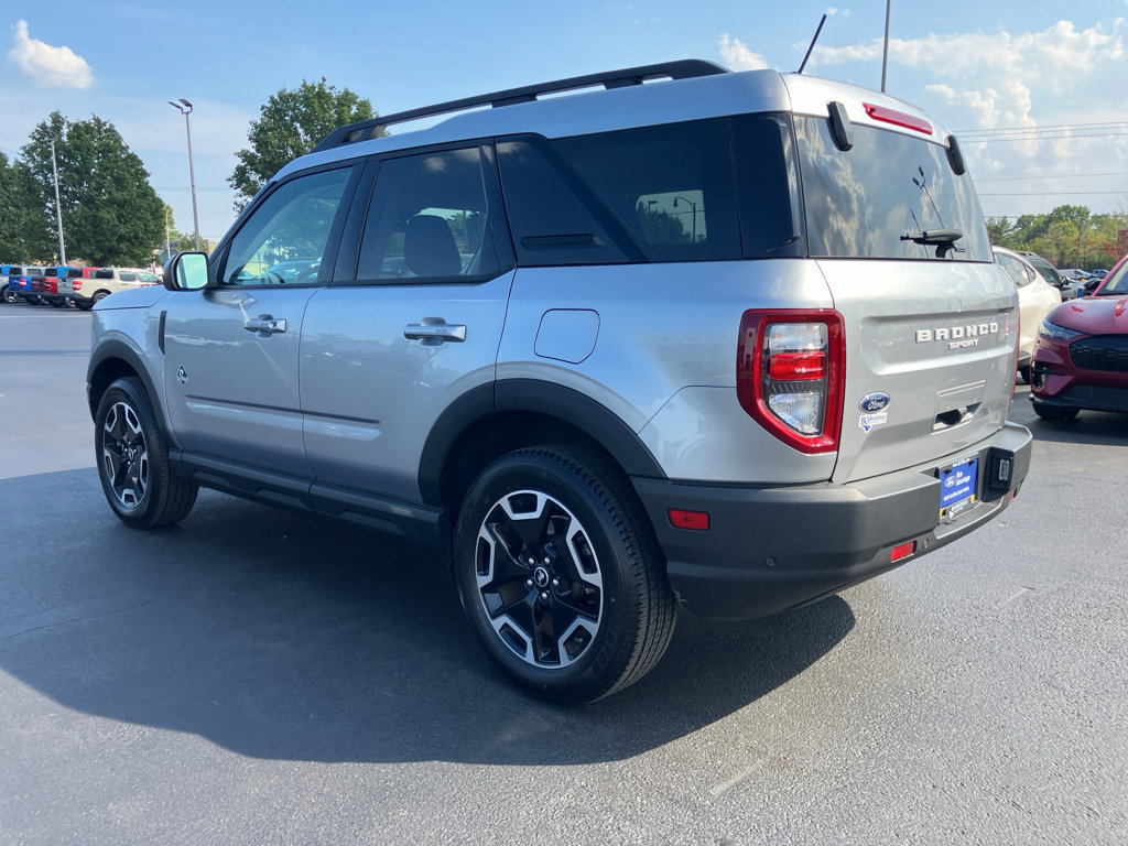 Certified 2023 Ford Bronco Sport Outer Banks image 3