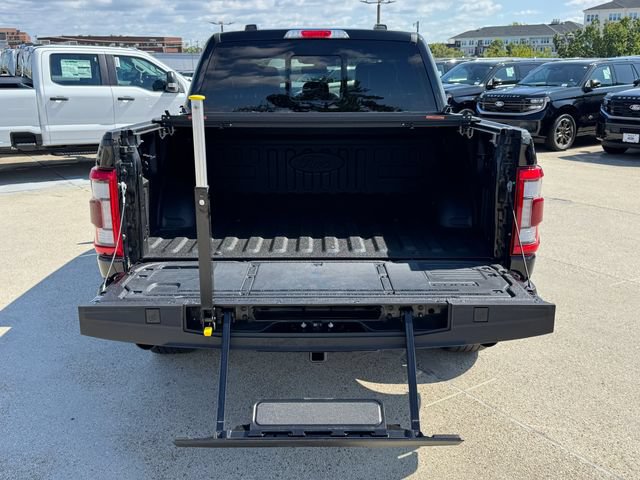 Certified 2023 Ford F150 Platinum w/ Equipment Group 701A High AWD/4WD image 7
