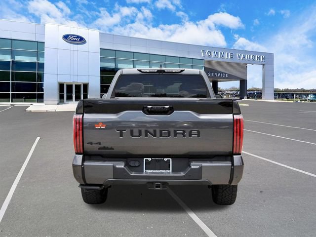 Used 2023 Toyota Tundra Platinum AWD/4WD image 3