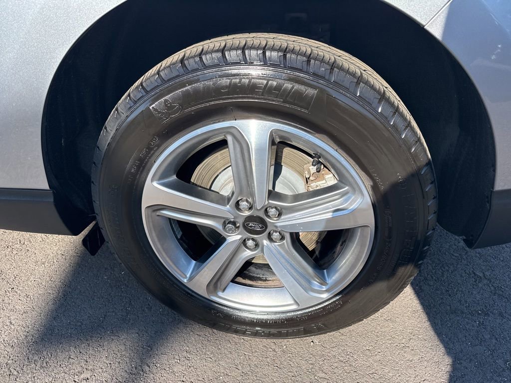 Certified 2024 Ford Edge SEL w/ Convenience Package image 9