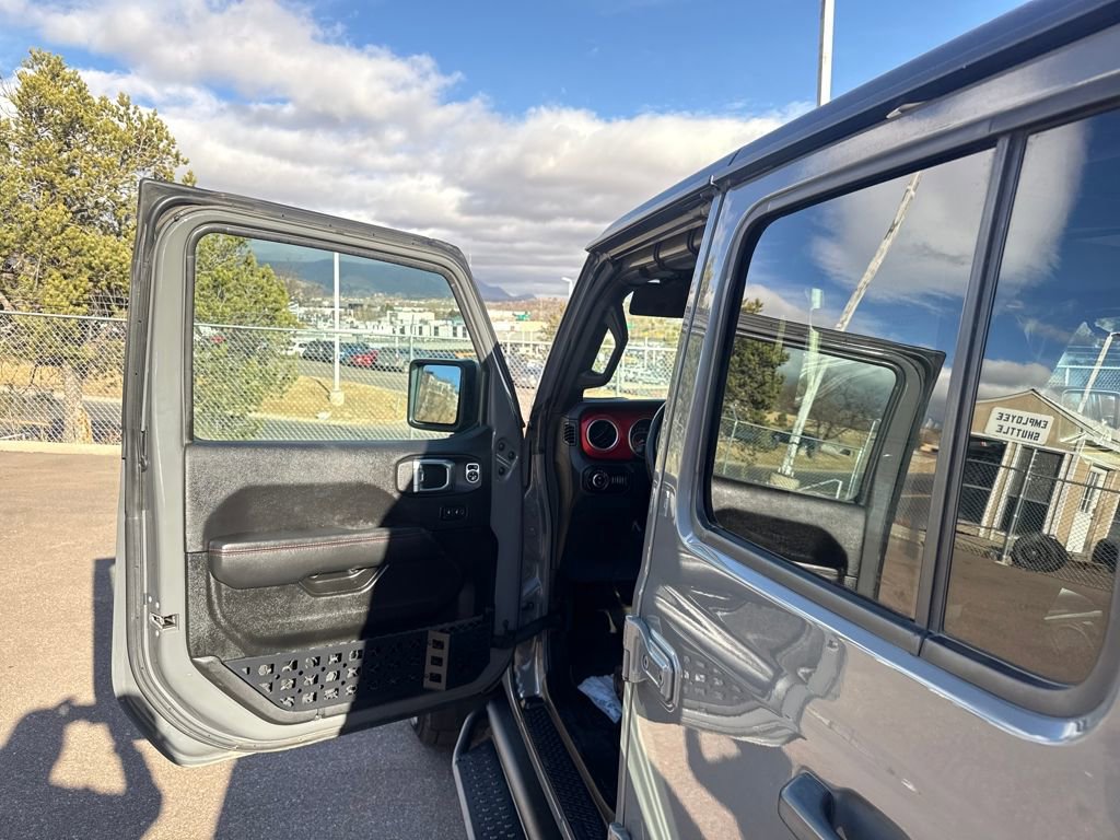 Used 2022 Jeep Gladiator Rubicon w/ LED Lighting Group image 10