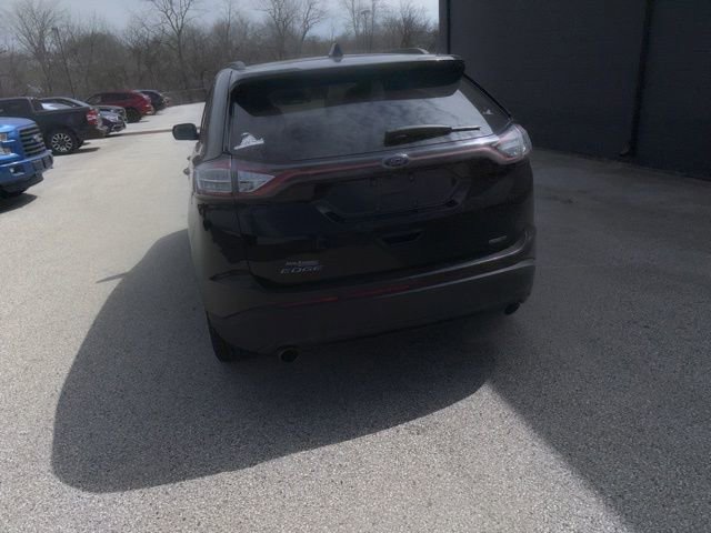 Certified 2018 Ford Edge SE image 15