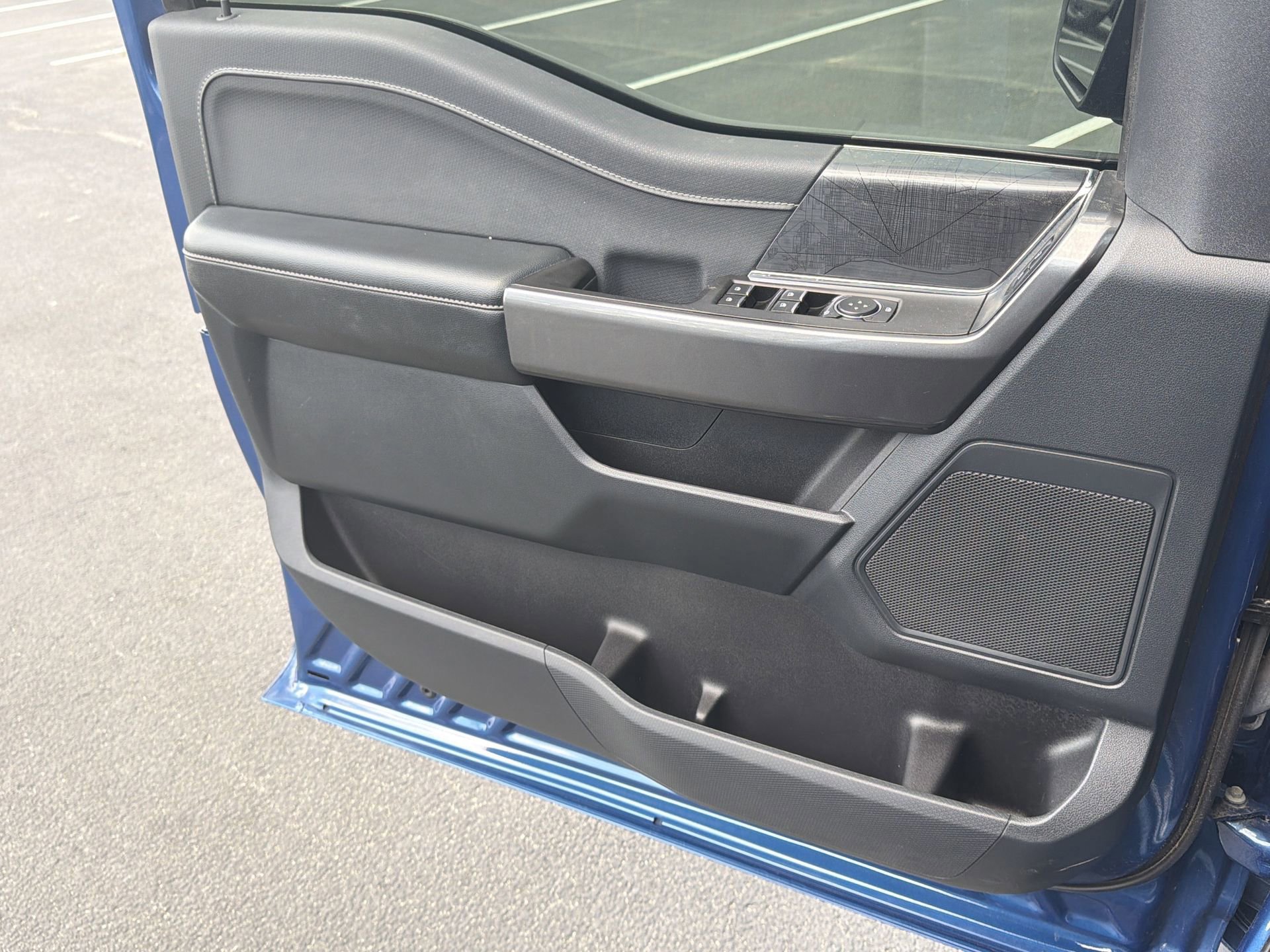 Certified 2023 Ford F150 XLT w/ Equipment Group 302A High image 32