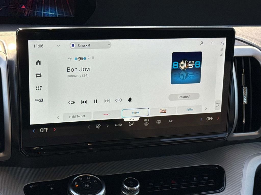 Certified 2025 Ford Expedition Active image 16