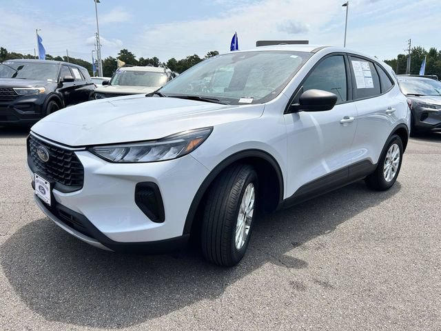 Certified 2025 Ford Escape Active FWD image 7