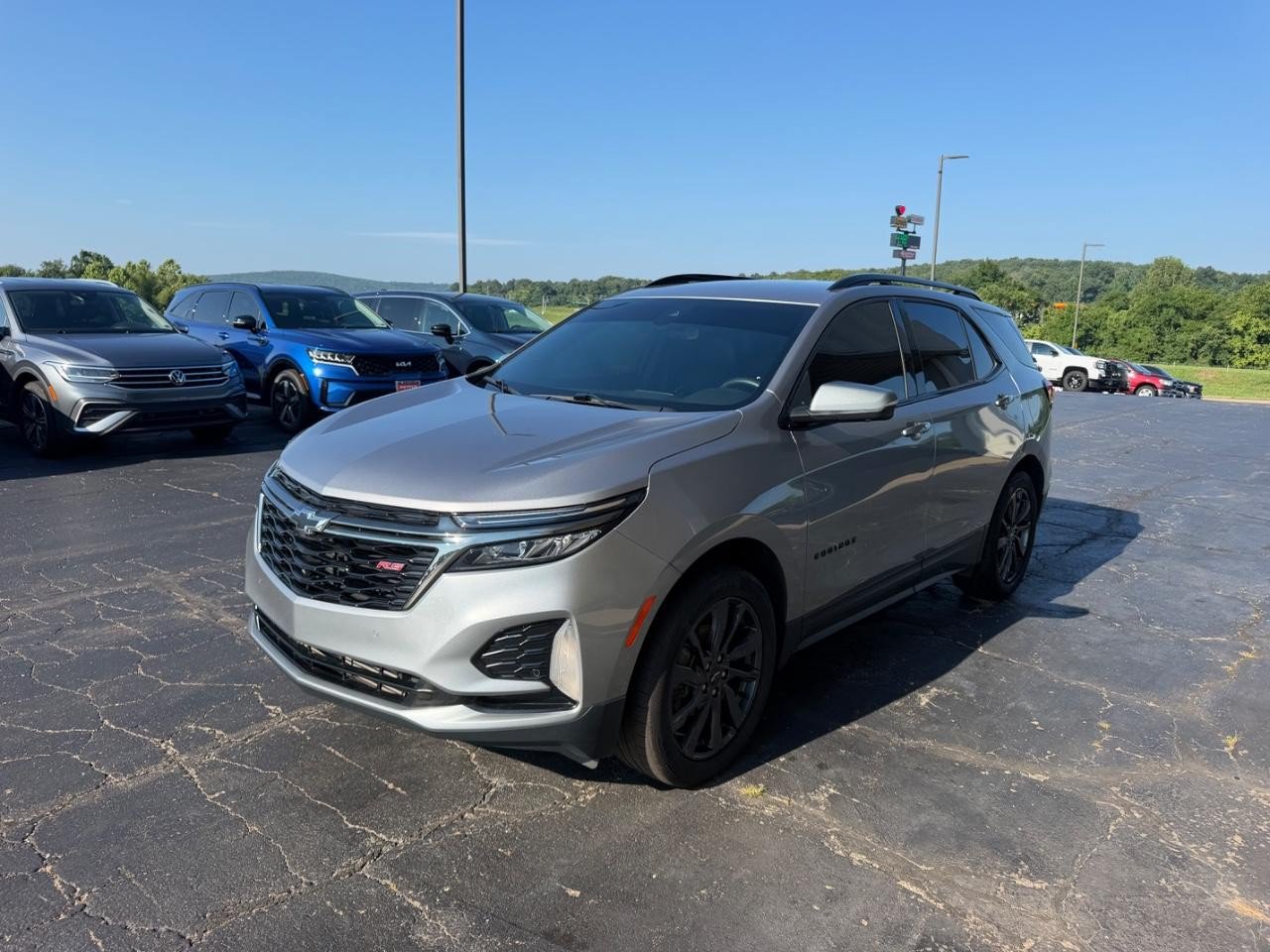 Used 2023 Chevrolet Equinox RS w/ RS Leather Package AWD/4WD image 8
