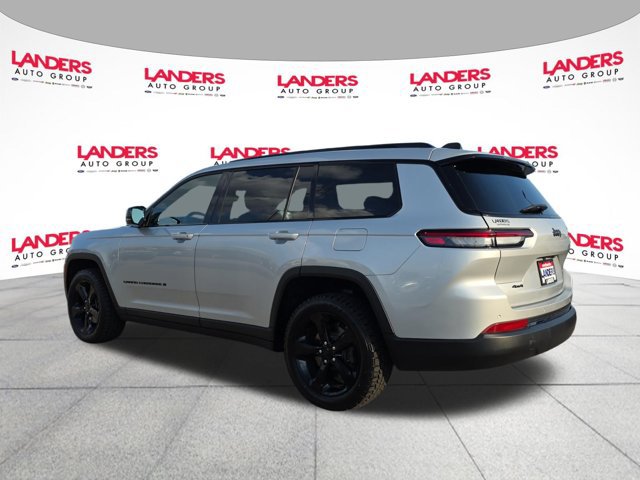 Used 2023 Jeep Grand Cherokee L Laredo AWD/4WD image 5