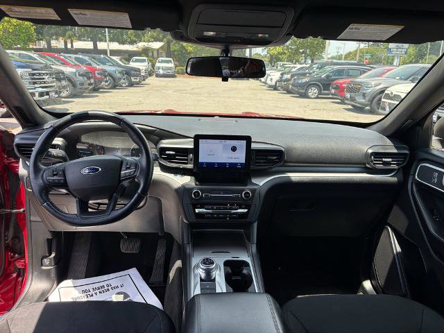 Certified 2020 Ford Explorer XLT RWD image 12