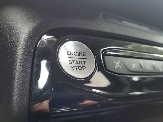 Certified 2024 Ford Escape Platinum image 20