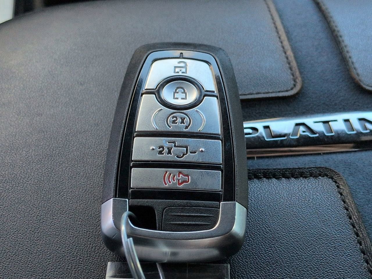 Certified 2026 Ford F250 Platinum w/ Tremor Off-Road Package image 29