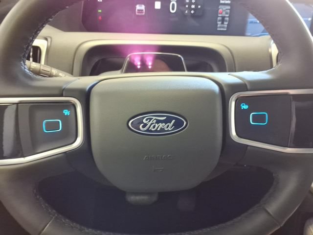 Certified 2025 Ford Expedition Active AWD/4WD image 20