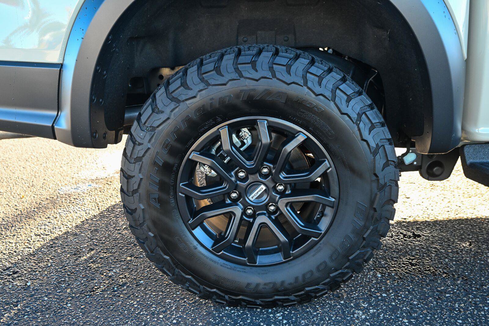 Certified 2025 Ford Ranger Raptor AWD/4WD image 14