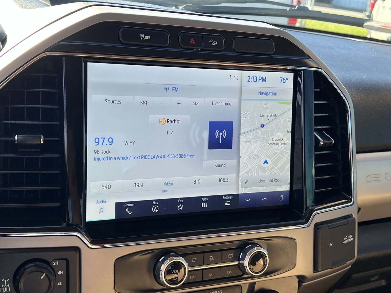Certified 2022 Ford F250 Lariat w/ Lariat Value Package AWD/4WD image 18