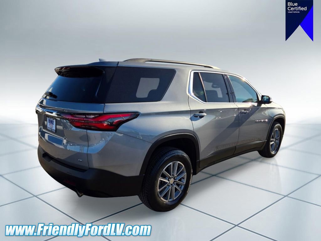 Used 2023 Chevrolet Traverse LT FWD image 4