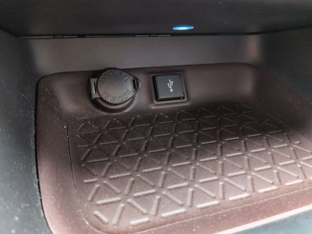 Used 2022 Toyota RAV4 Limited w/ Limited Grade Weather Package image 28