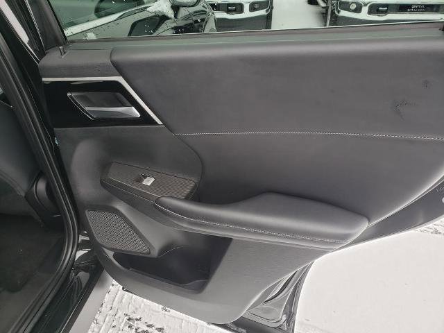 Used 2022 Mitsubishi Outlander SE image 17