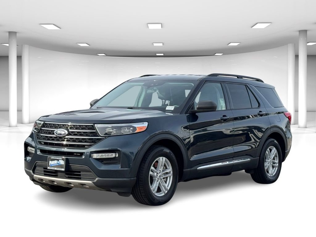 Certified 2023 Ford Explorer XLT w/ Equipment Group 202A image 2