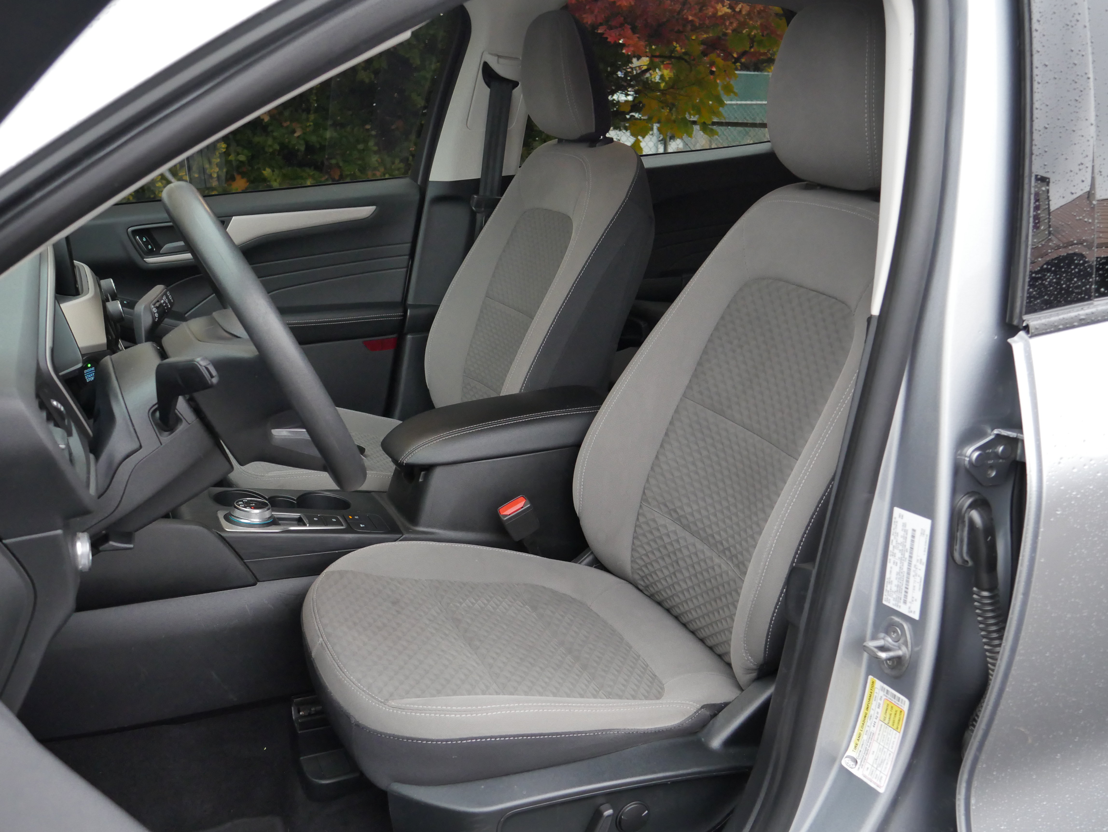 Certified 2022 Ford Escape SE AWD/4WD image 30