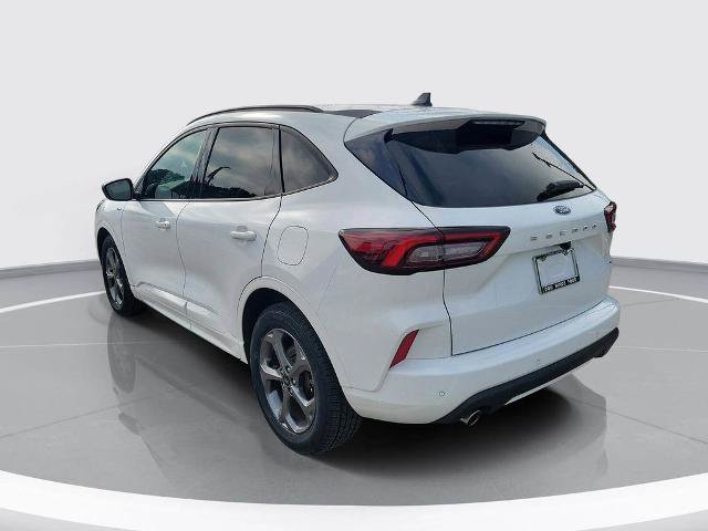 Certified 2023 Ford Escape ST-Line w/ Tech Pack #1 FWD image 4