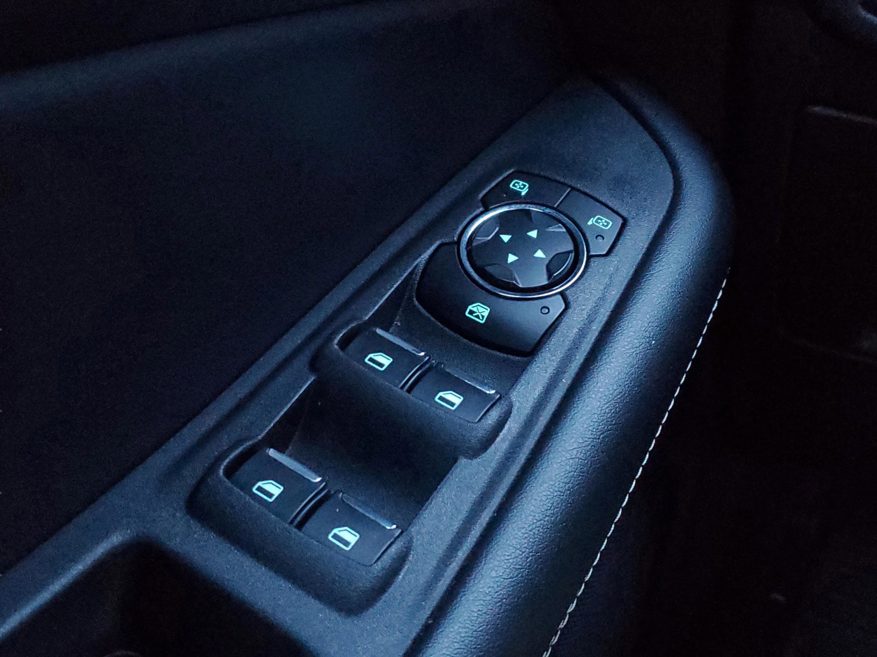 Certified 2022 Ford Edge ST w/ Equipment Group 401A image 16