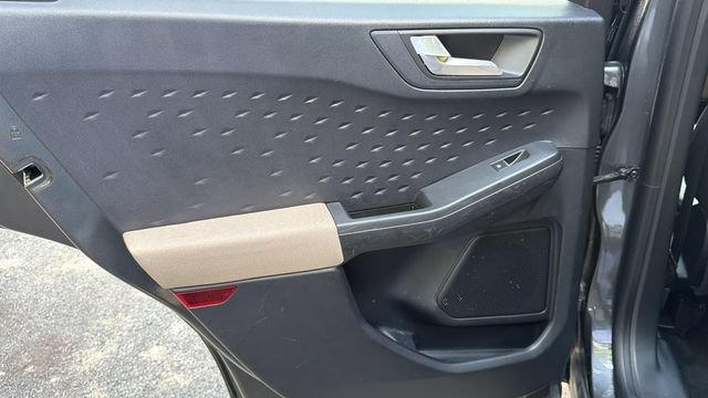 Certified 2020 Ford Escape SE FWD image 21
