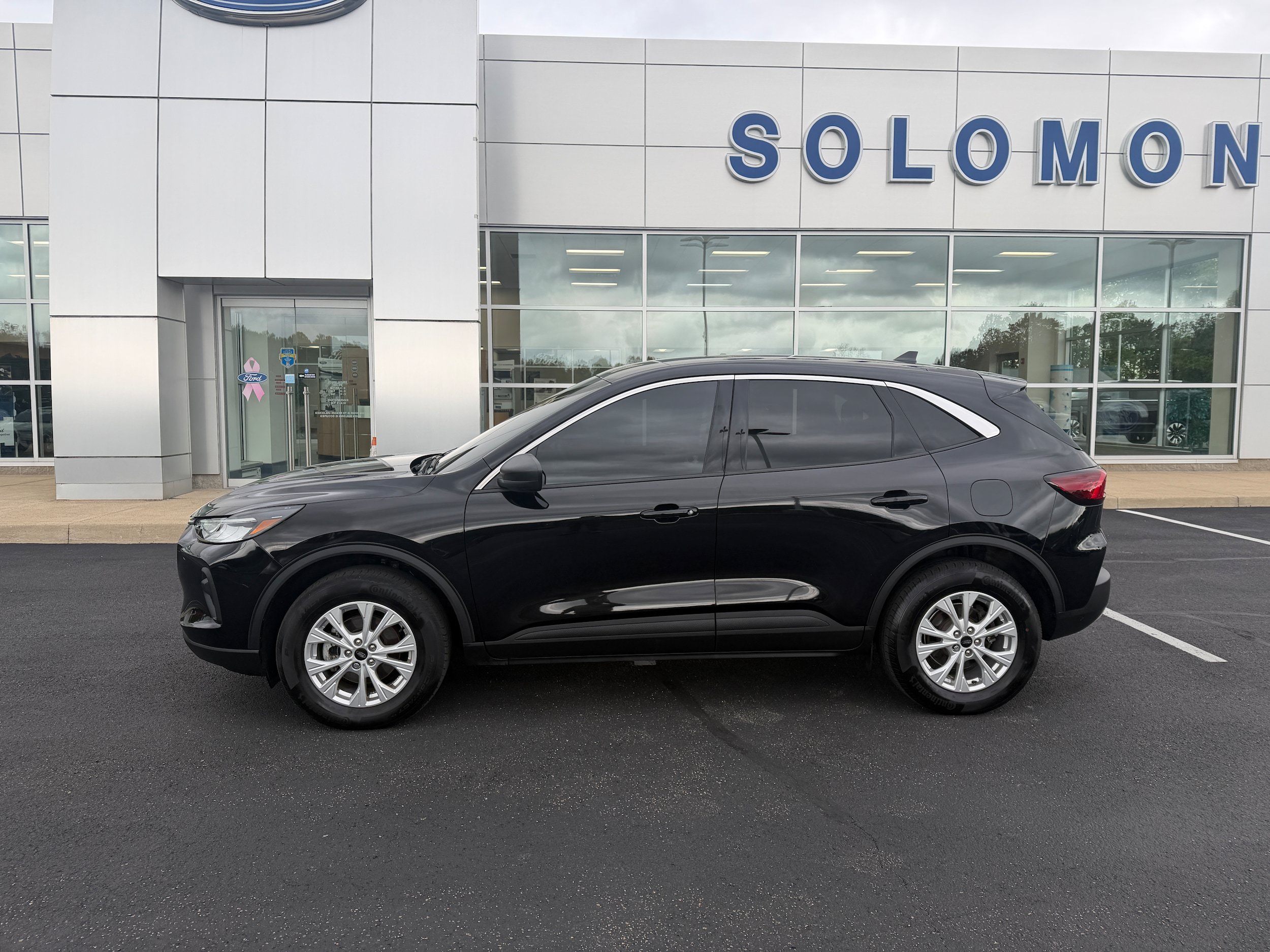 Certified 2024 Ford Escape Active AWD/4WD image 8
