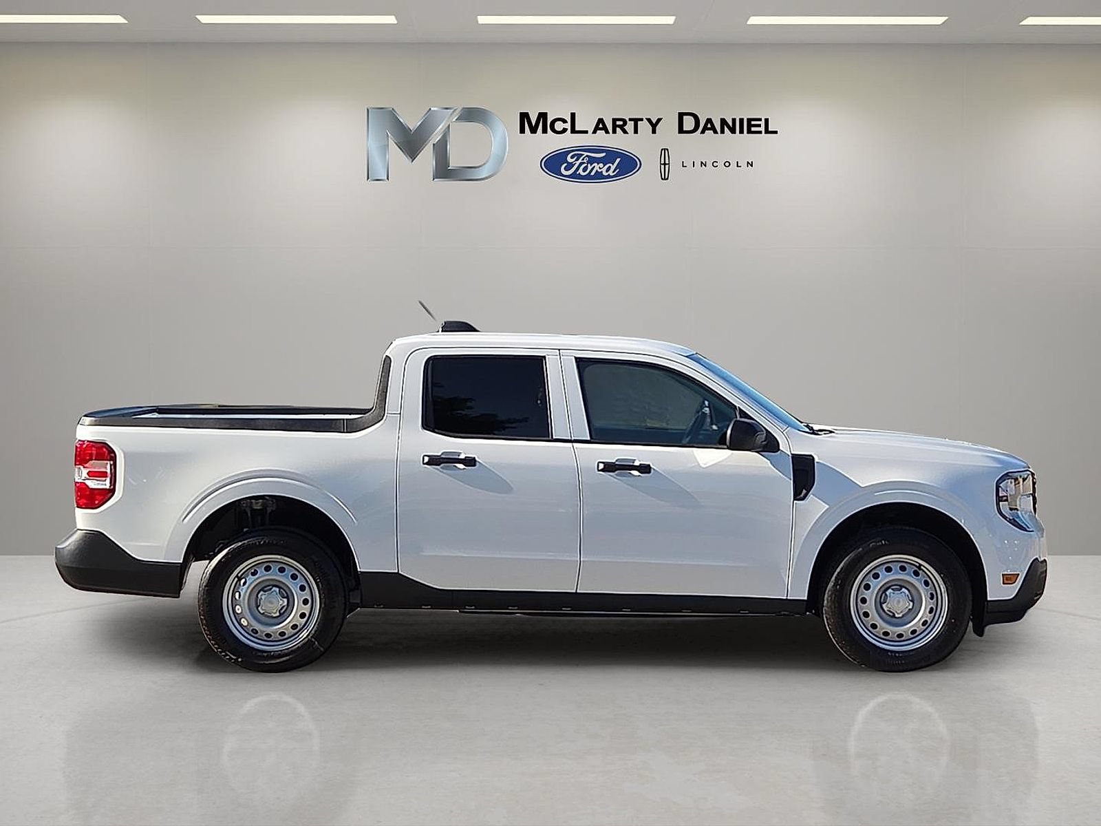Certified 2026 Ford Maverick XL FWD image 6