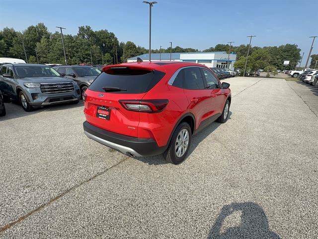 Certified 2024 Ford Escape Active AWD/4WD image 7
