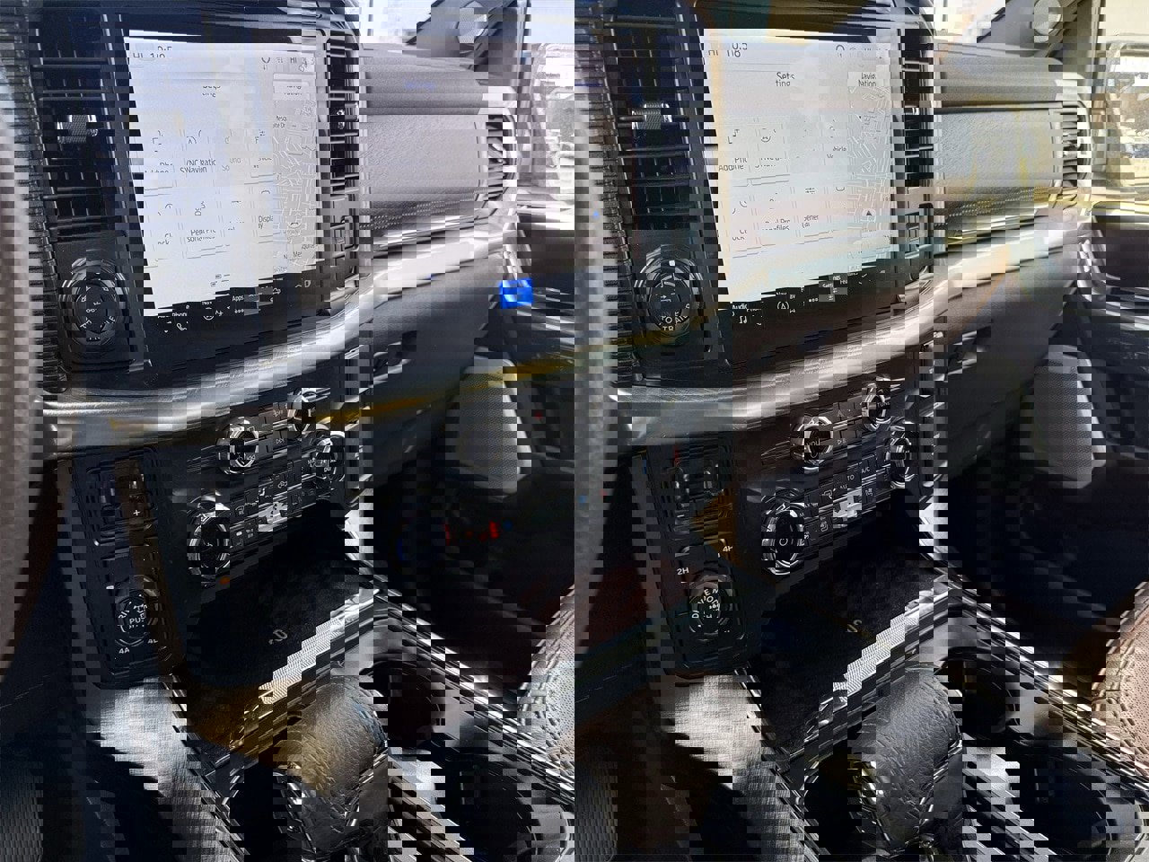 Certified 2025 Ford F150 King Ranch w/ FX4 Off-Road Package image 16