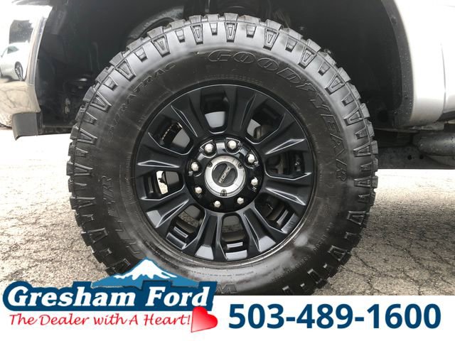 Certified 2022 Ford F350 Lariat w/ Tremor Off-Road Package AWD/4WD image 34