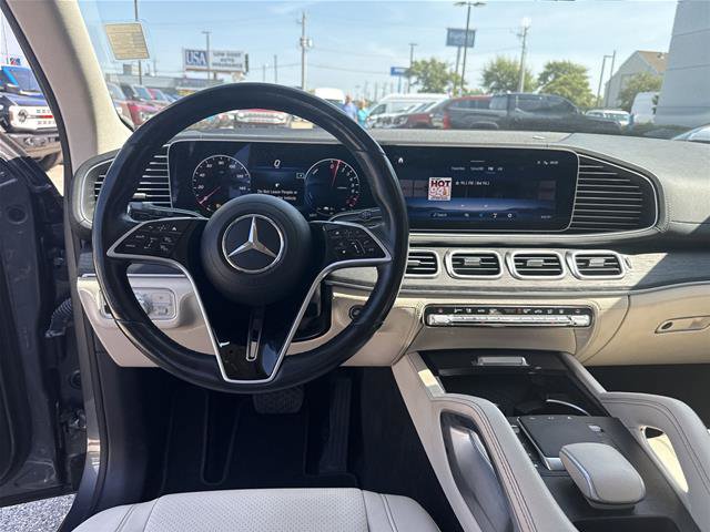 Used 2024 Mercedes-Benz GLE 450e 4MATIC image 6
