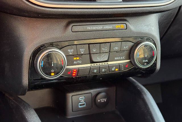 Certified 2022 Ford Escape SEL image 31