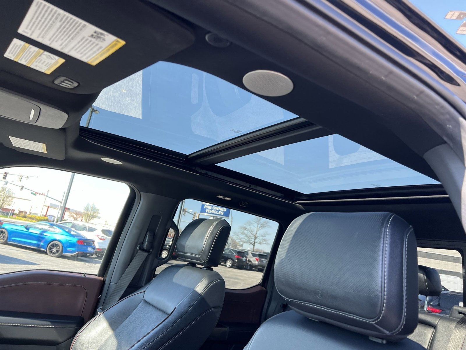 Certified 2022 Ford F150 Lariat w/ Equipment Group 502A High image 24