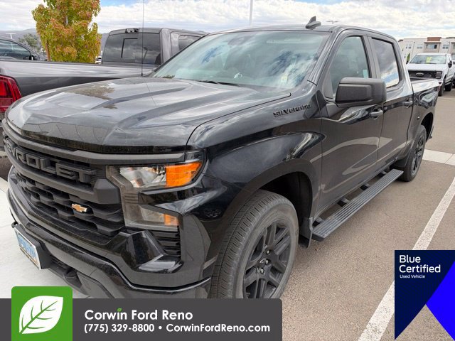 Used 2023 Chevrolet Silverado 1500 Custom w/ LPO, Dark Essentials Package AWD/4WD image 4