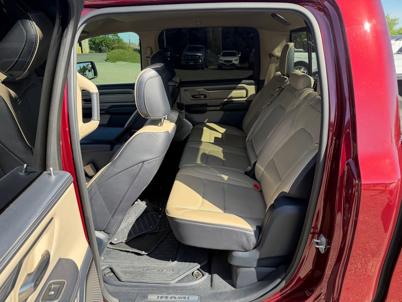 Used 2021 RAM 1500 Limited AWD/4WD image 12